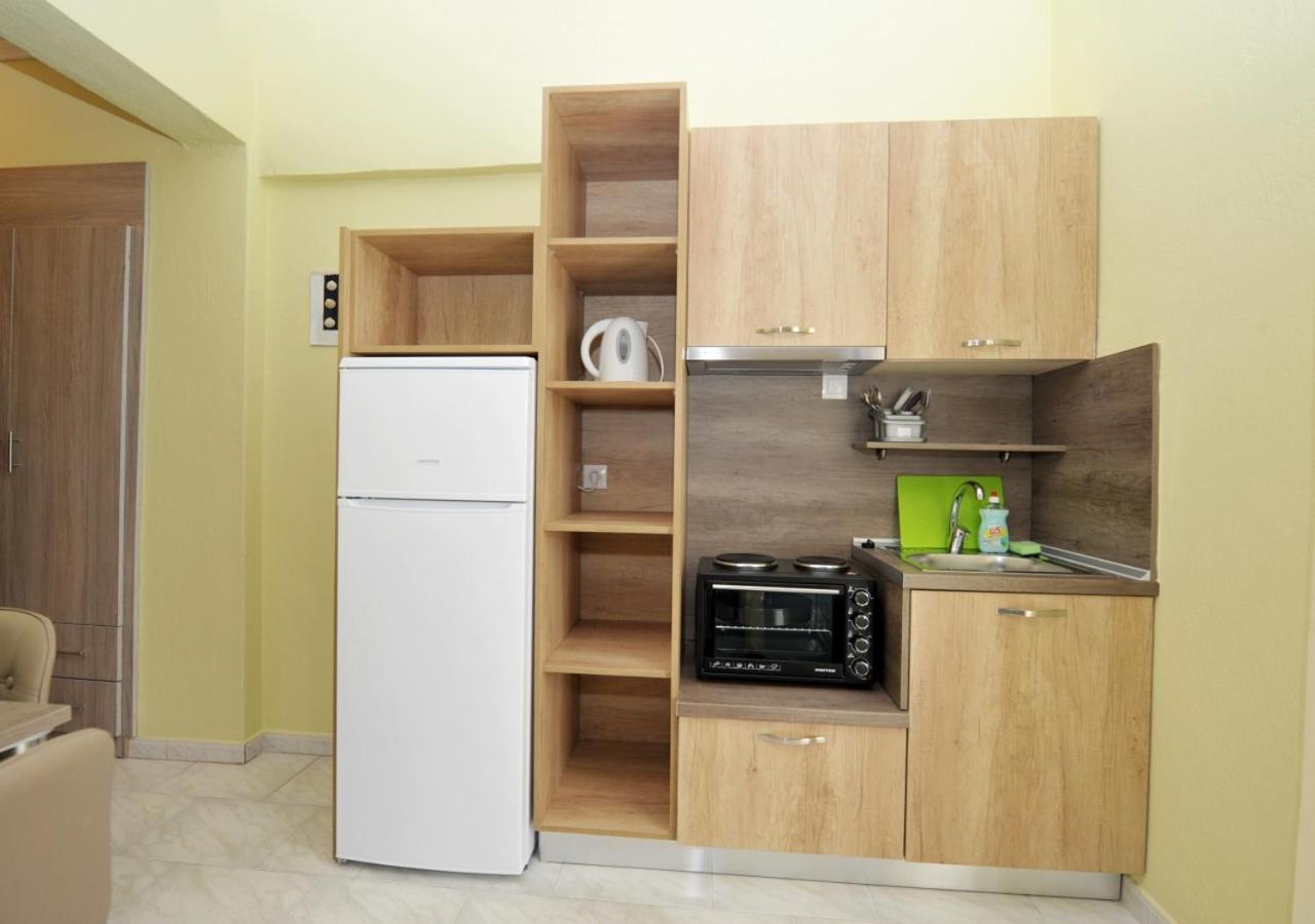 פראליה דיוניסיו Dionisos Apartments מראה חיצוני תמונה