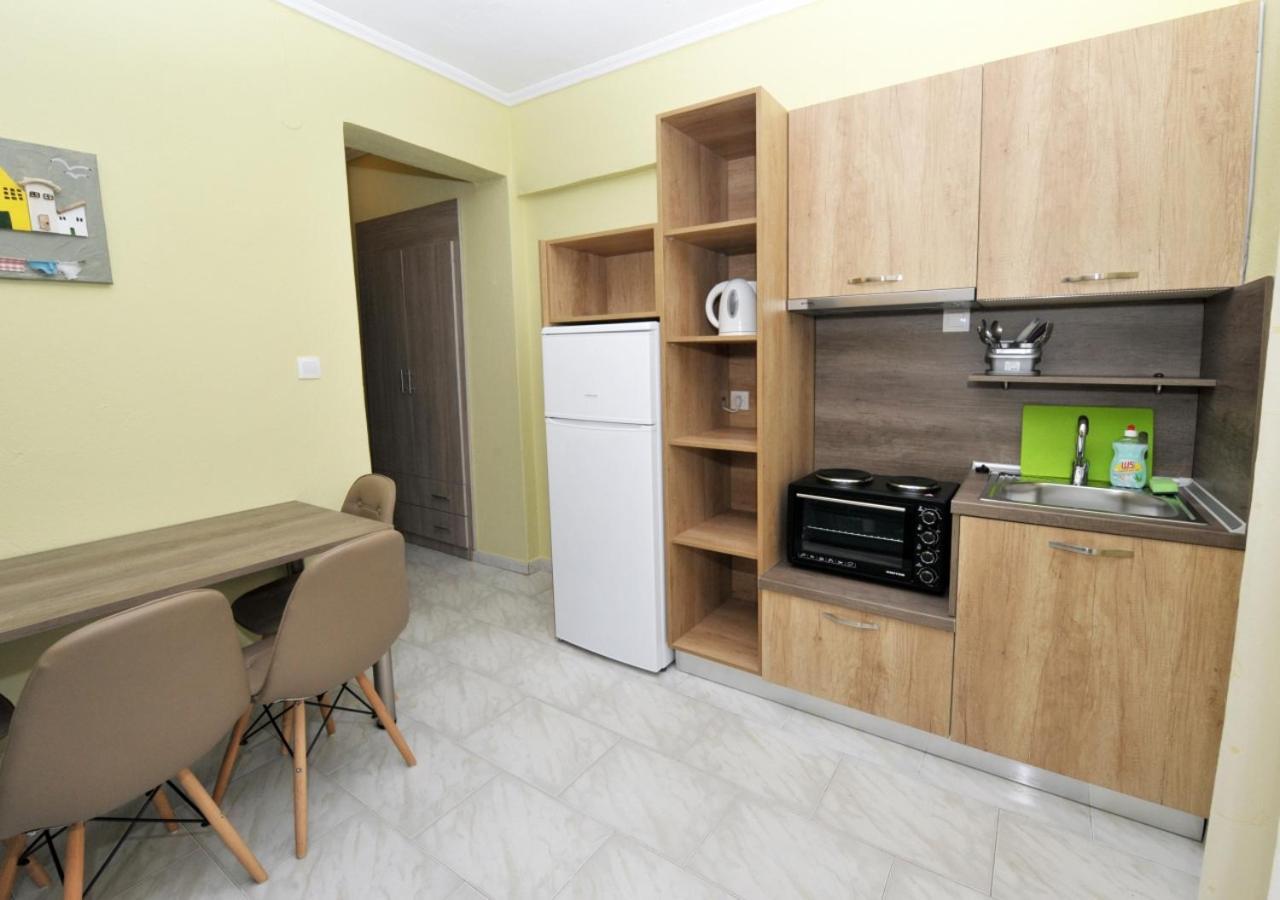 פראליה דיוניסיו Dionisos Apartments מראה חיצוני תמונה