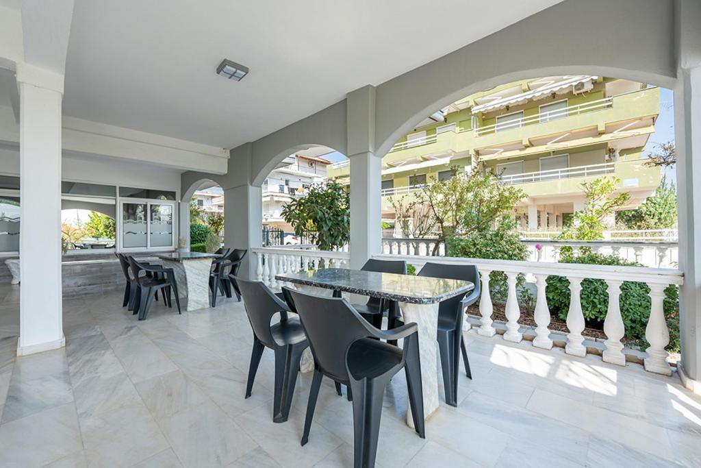 פראליה דיוניסיו Dionisos Apartments מראה חיצוני תמונה