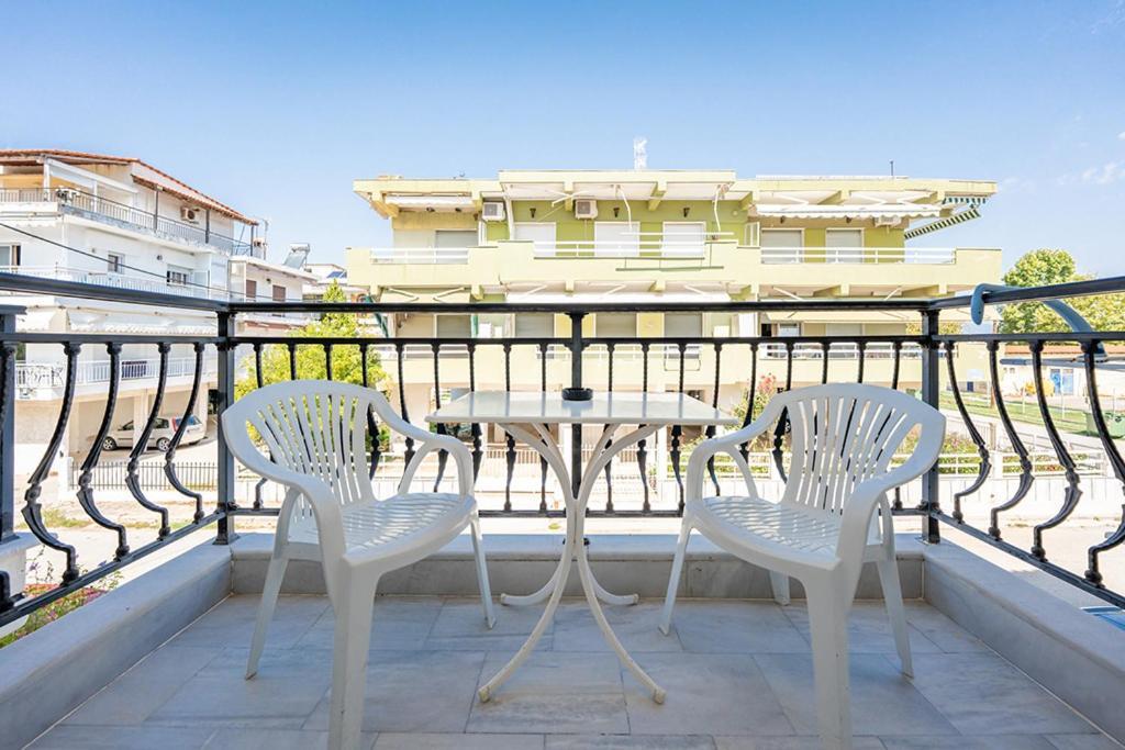 פראליה דיוניסיו Dionisos Apartments חדר תמונה